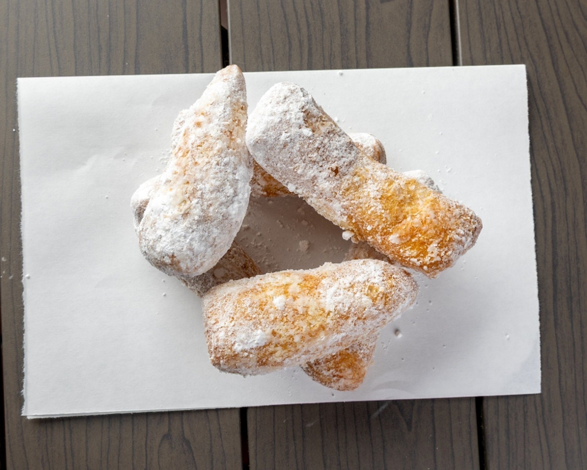 Zeppolis