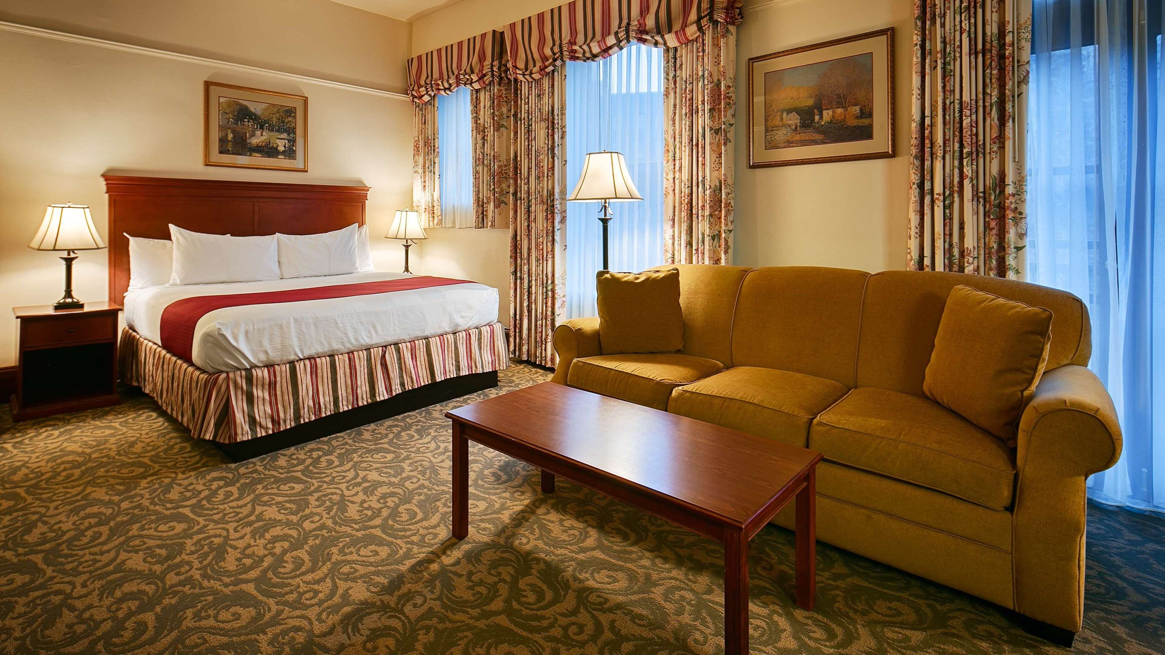 Best Western Plus Pioneer Square Hotel Downtown Photo