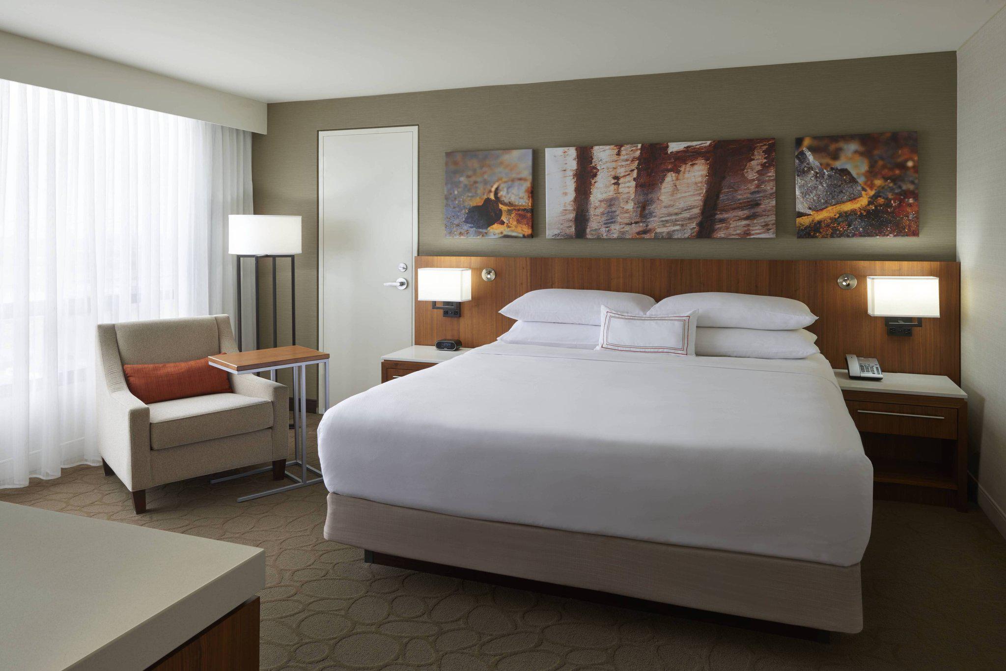 Delta Hotels by Marriott Toronto Airport & Conference Centre