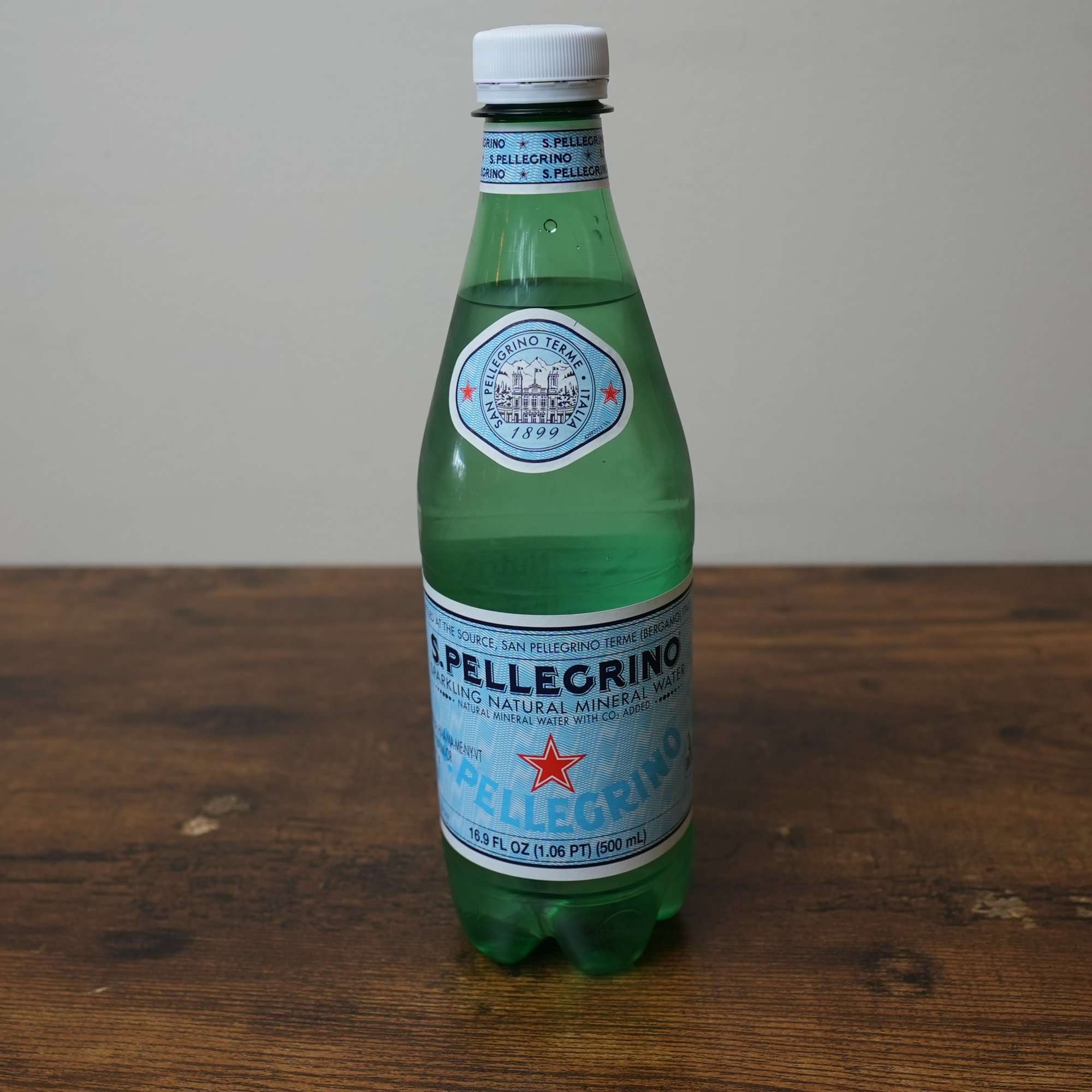 BOTTLE of Sparking Pellegrino (16oz)