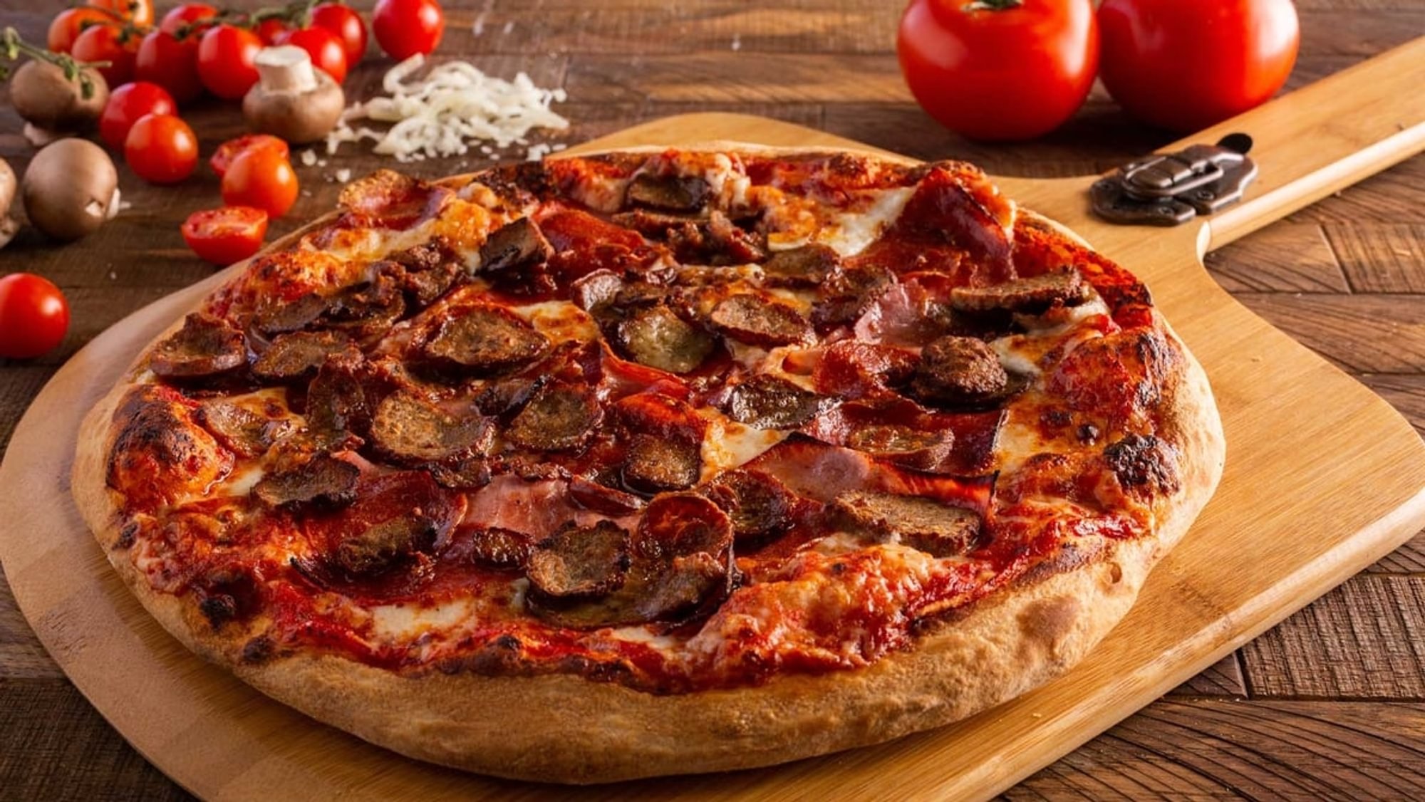 Meat Lovers (Jumbo - 16” - 12 Slices)