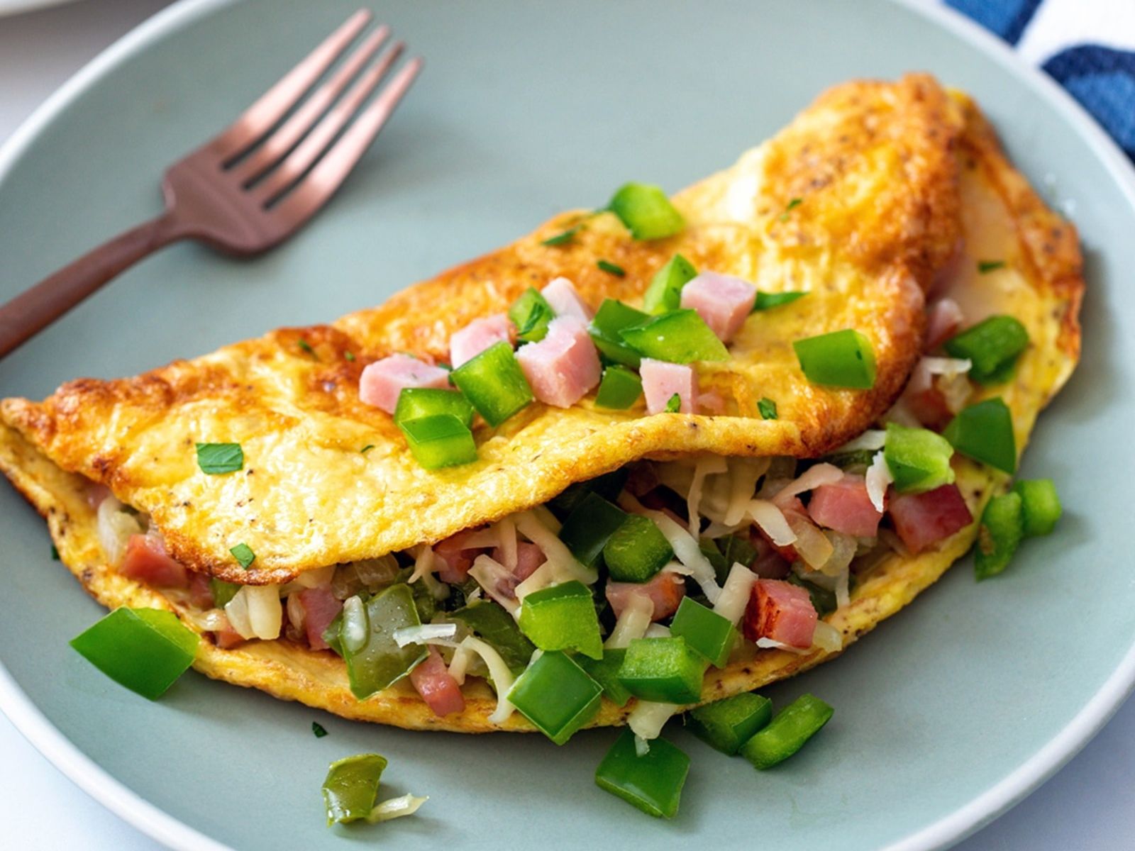 Western Omelette w/ peppers, onions and ham