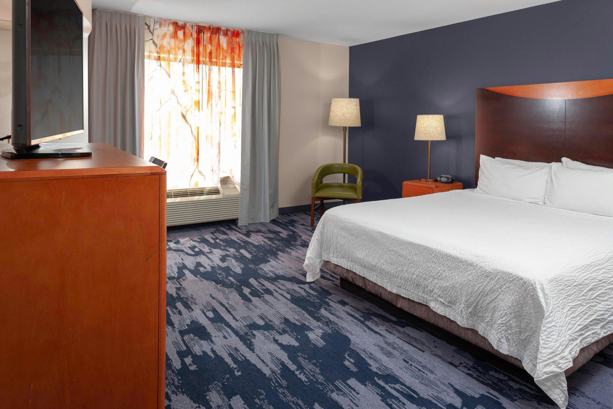 Fairfield Inn & Suites by Marriott Charlotte Matthews Photo