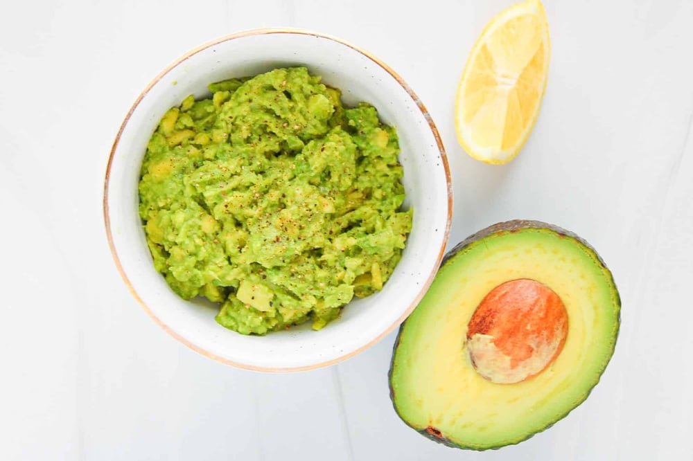 Guacamole 16 oz
