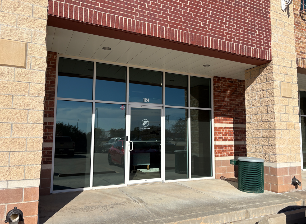 First Pryority Bank Image