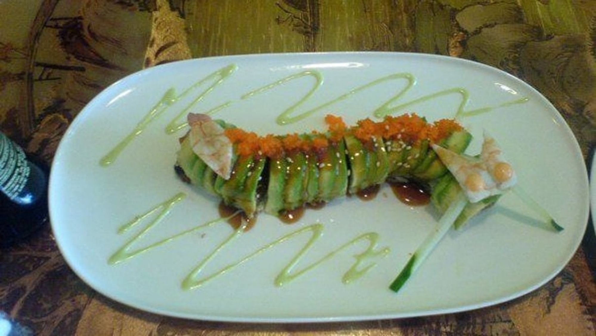 S01. Dragon Roll
