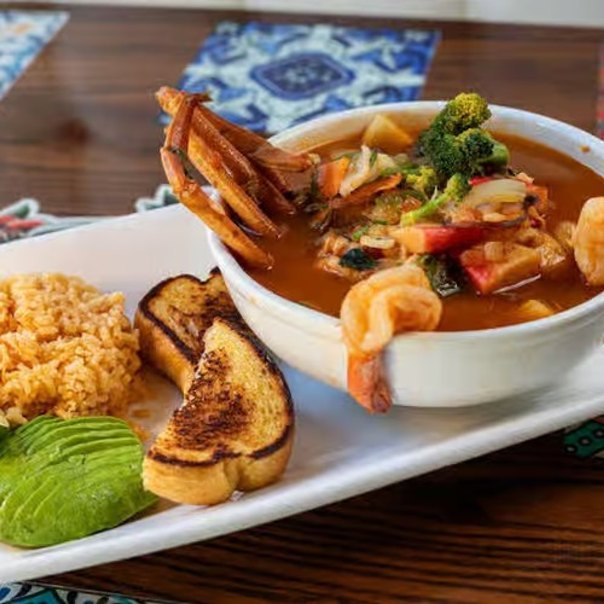 Camarones Al Mojo De Ajo