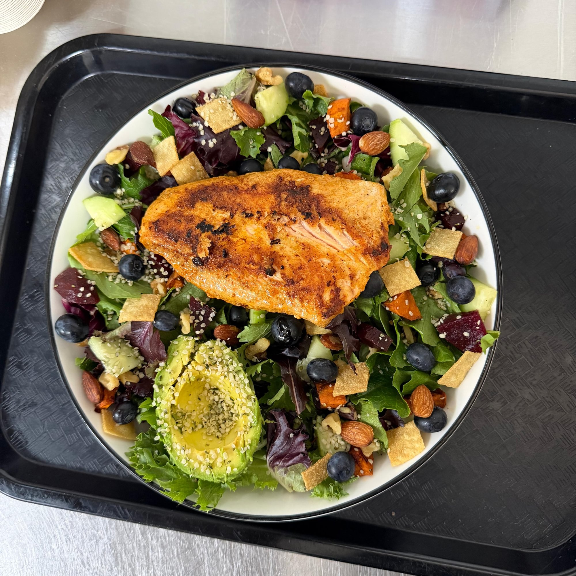 Grilled Salmon Salad