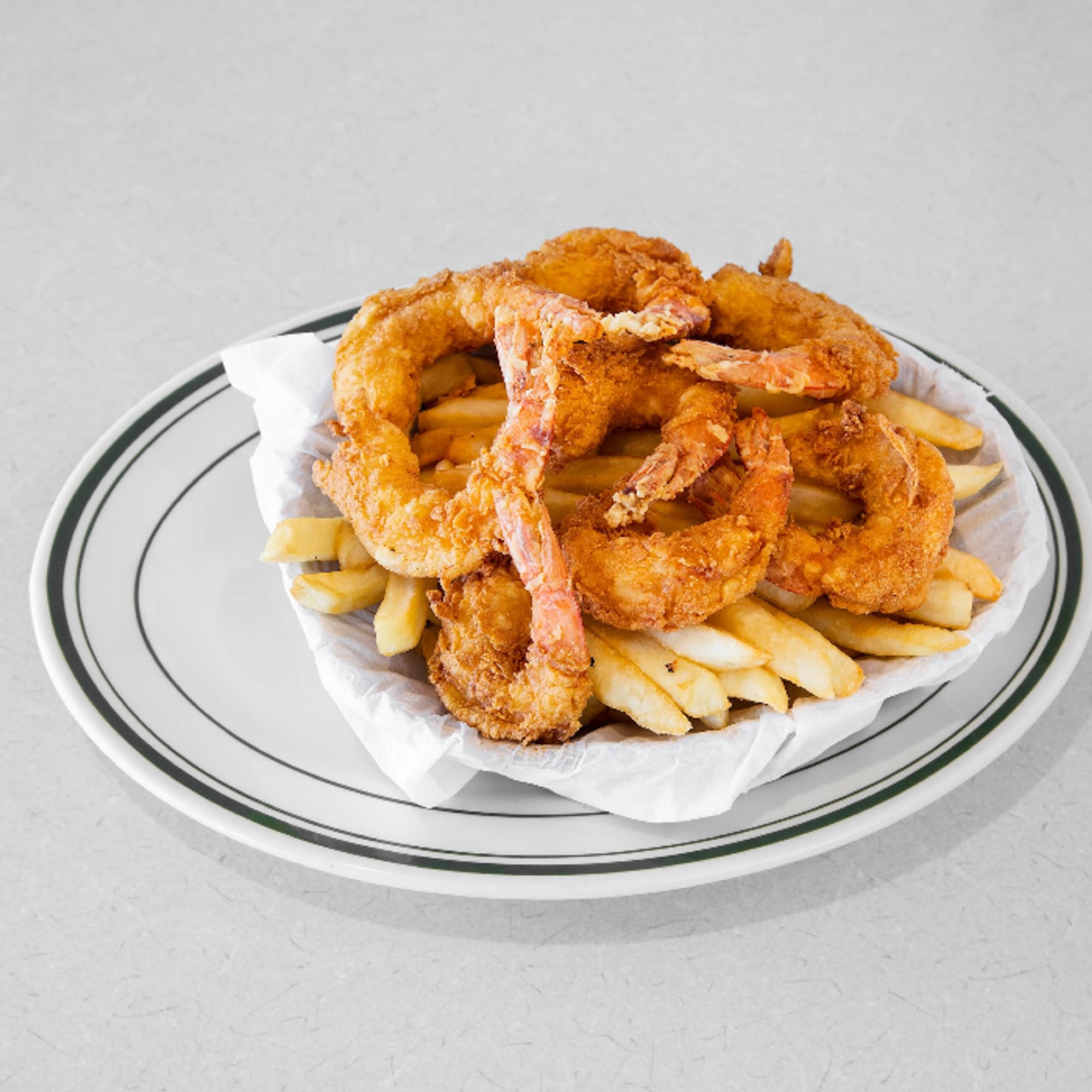 Fried Shrimp in a Basket (8)
