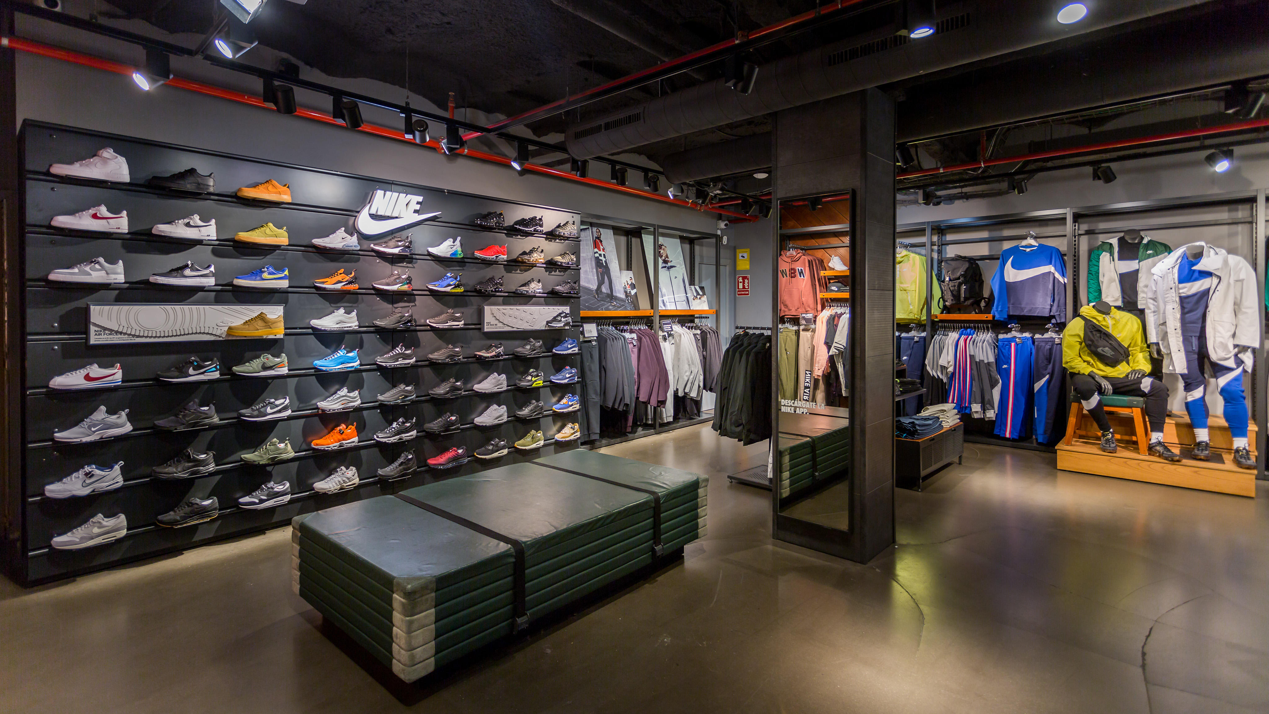 Images Nike Store Gran Via
