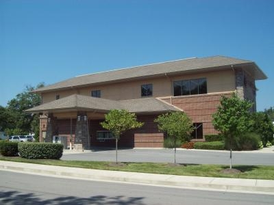 Associated Roofing Image