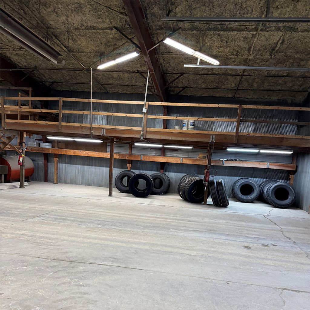 Bauer Built Tire & Service Image
