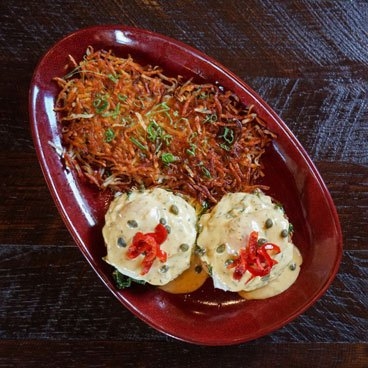 SMOKED SALMON LATKE BENEDICT