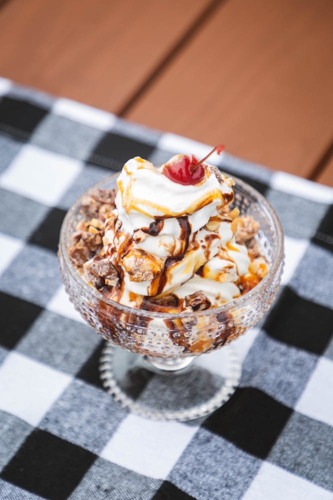 Snickers Sundae