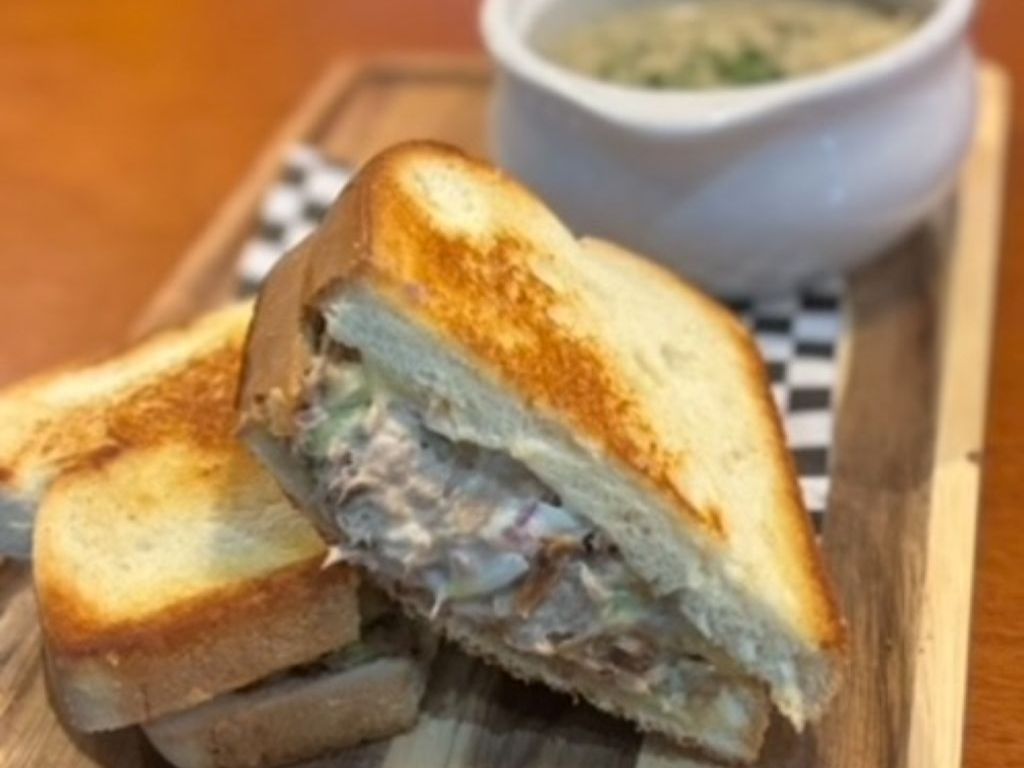 Wahoo Tuna Melt