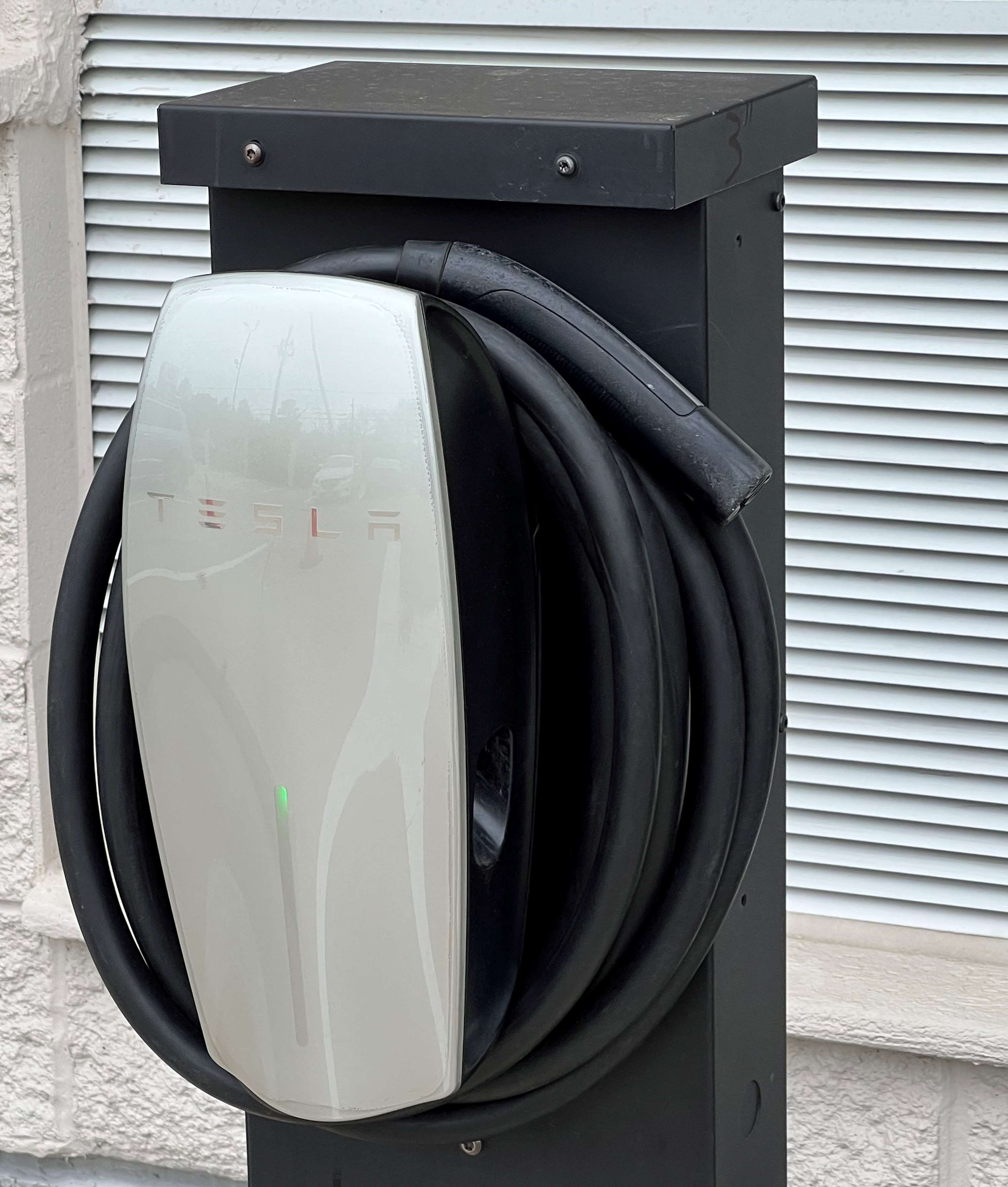 Tesla Charger