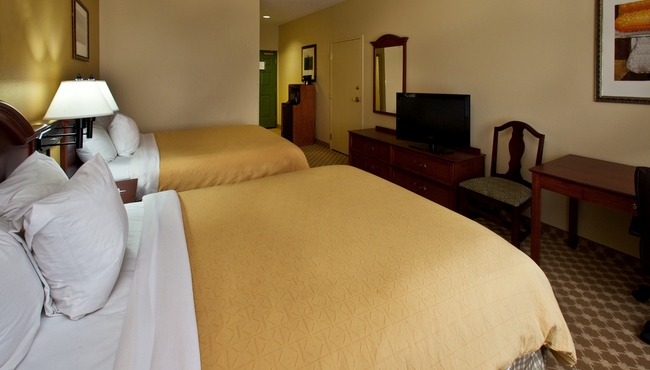 Images Country Inn & Suites by Radisson, Council Bluffs, IA