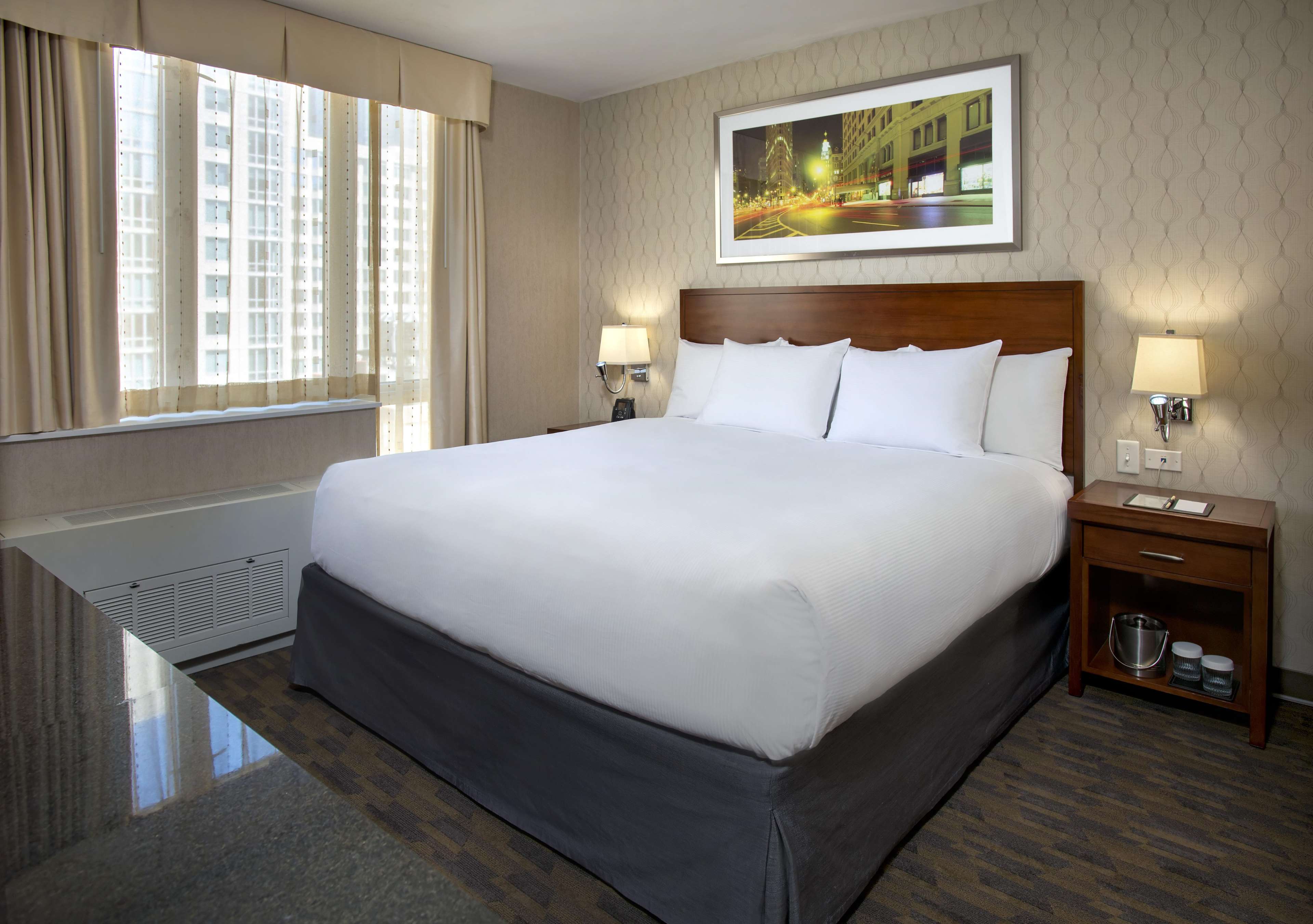 DoubleTree by Hilton Hotel New York - Times Square South Photo