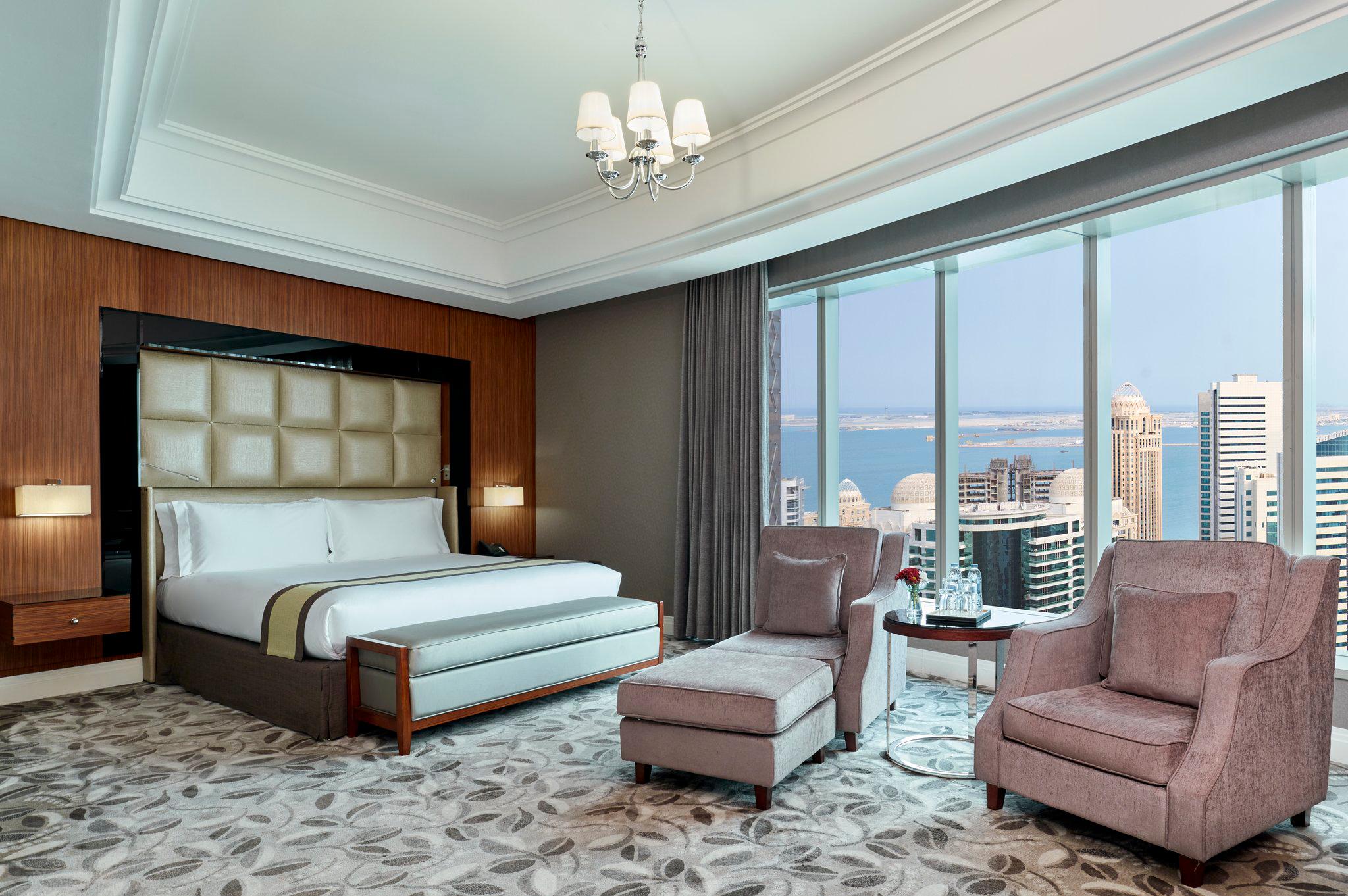 Crowne Plaza Doha West Bay – Hotels Doha