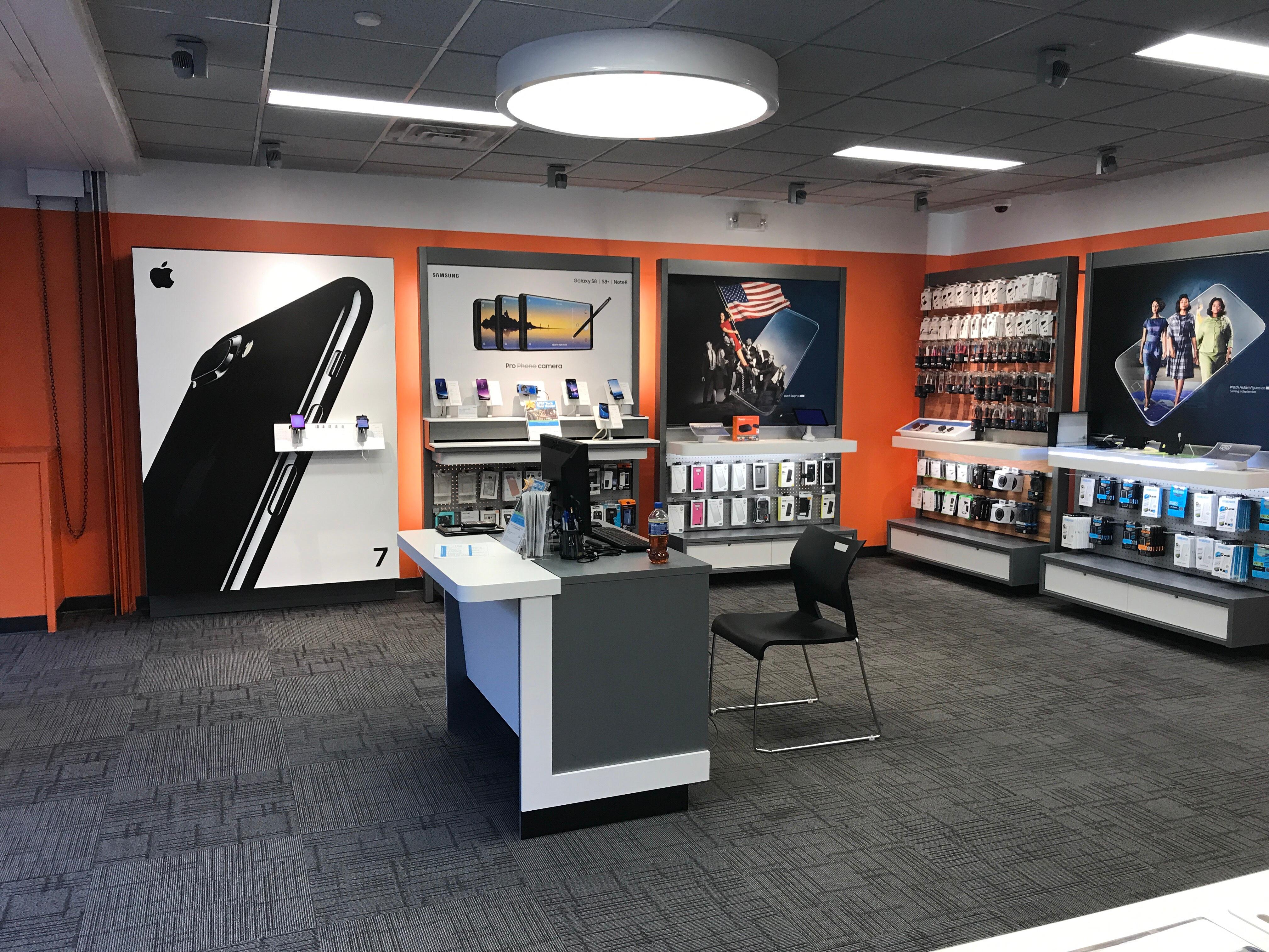 AT&T Store Photo