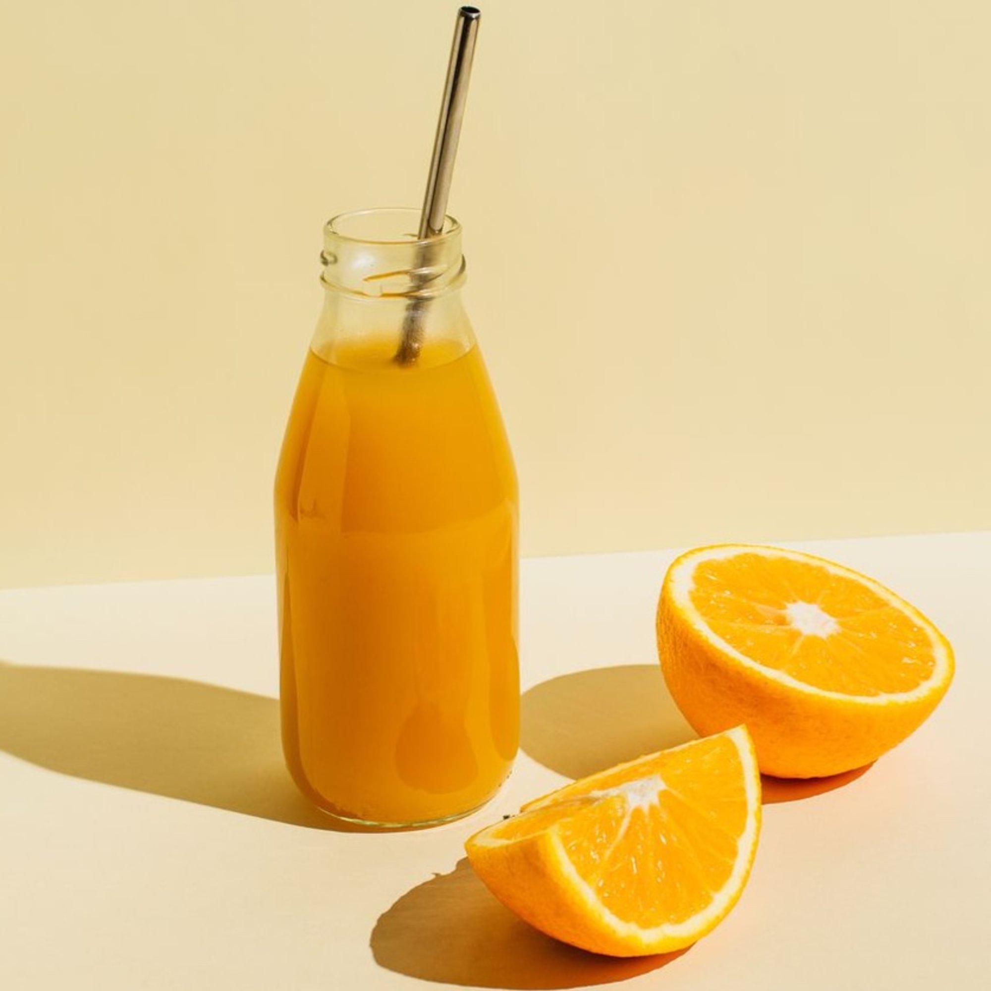 Jugo de Naranja/ Fresh Squeezed Orange Juice