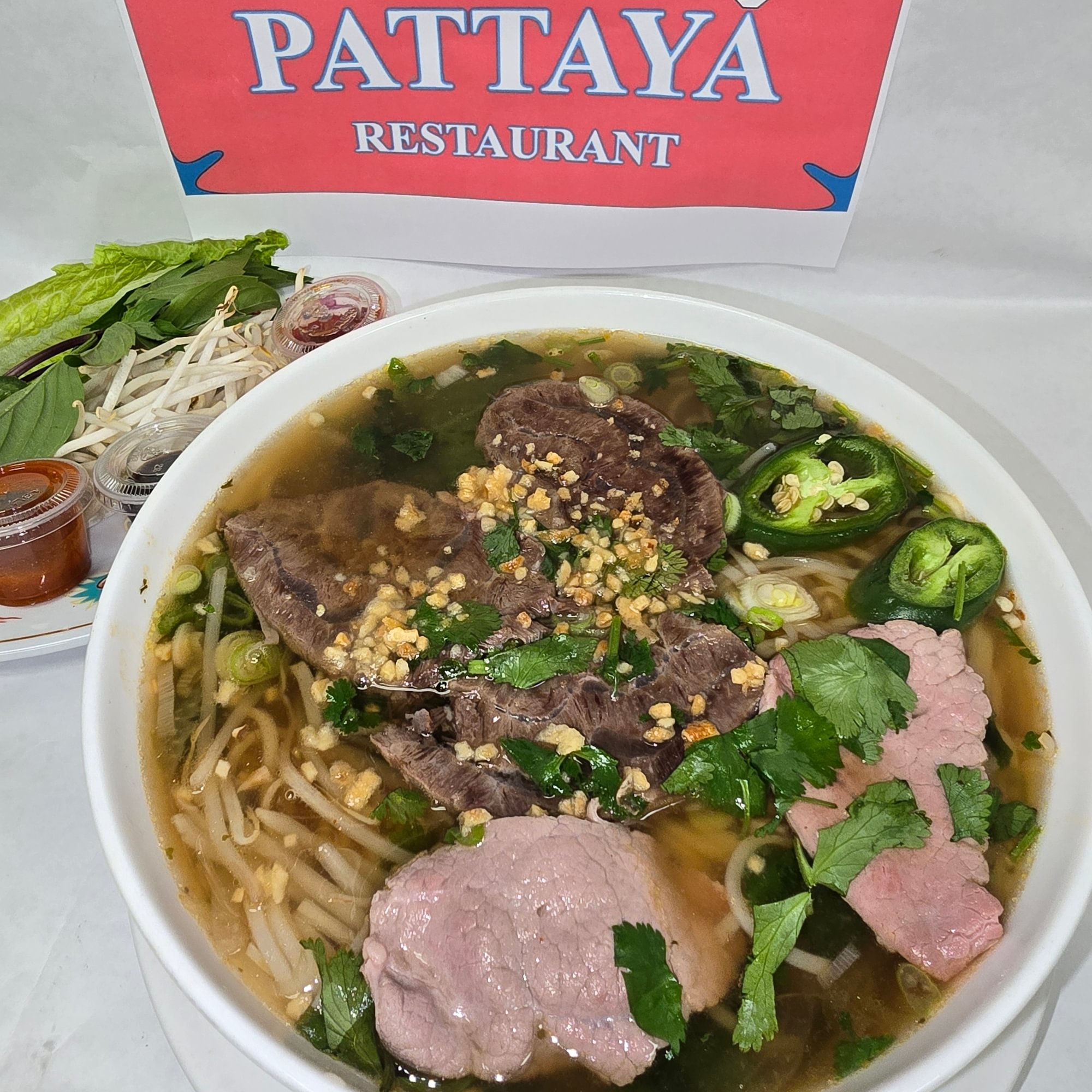 Pho Large Beef + Tendon (M)