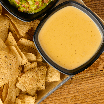 Queso & Chips