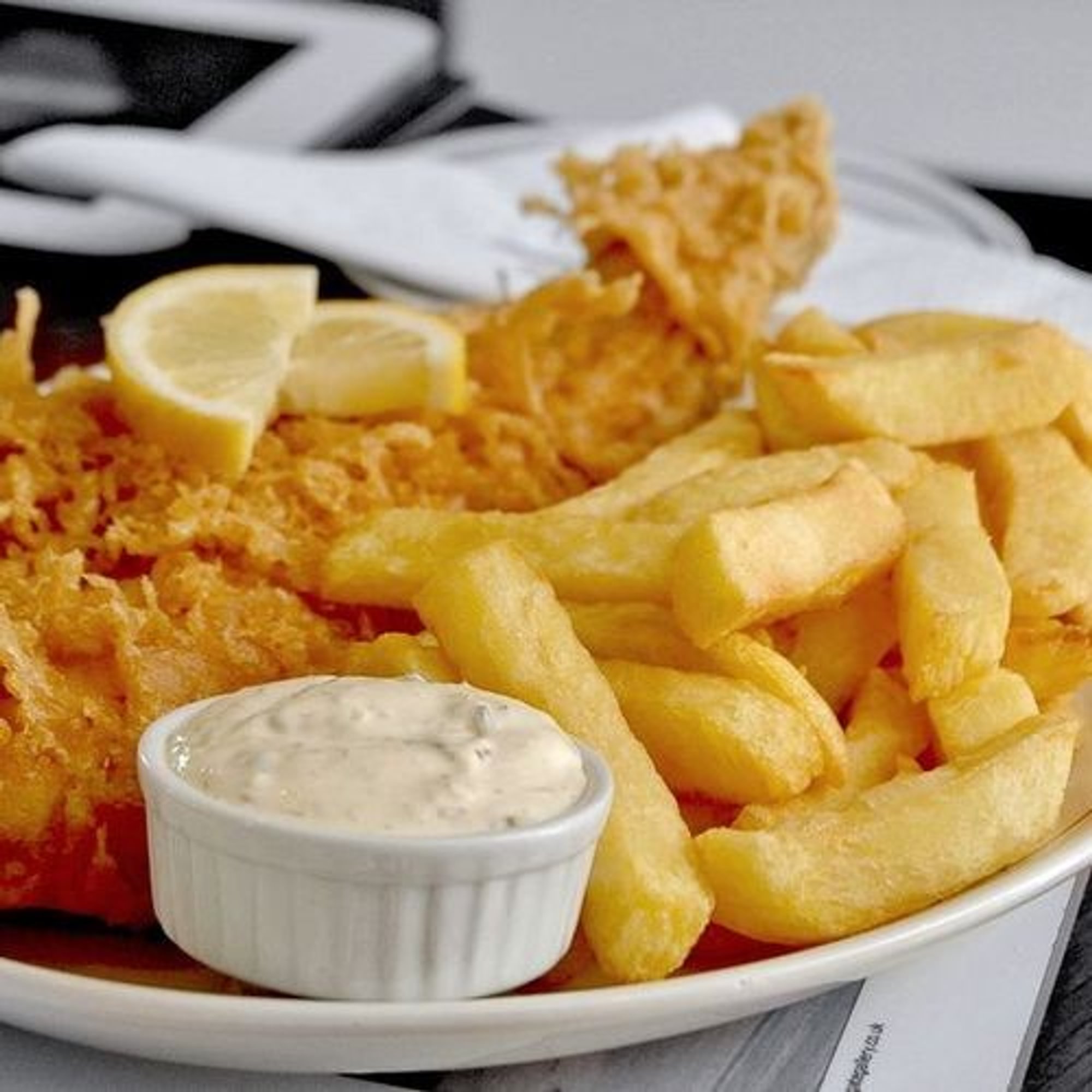 SIDE CHIPS