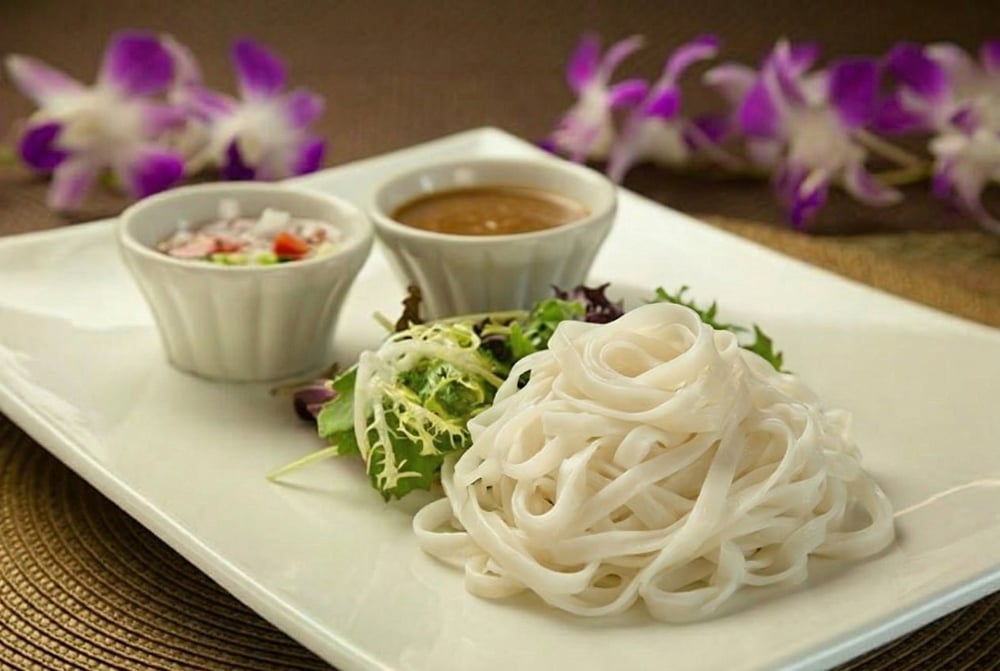 Steamed Rice Noodles
