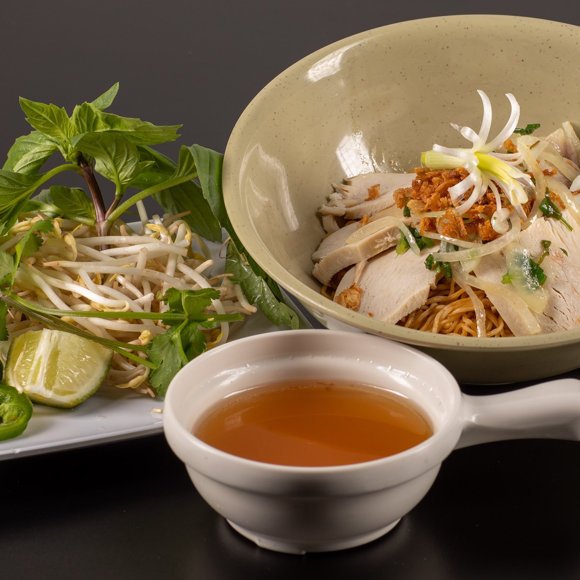 P12: Chicken Dried Noodle -Egg Noodle