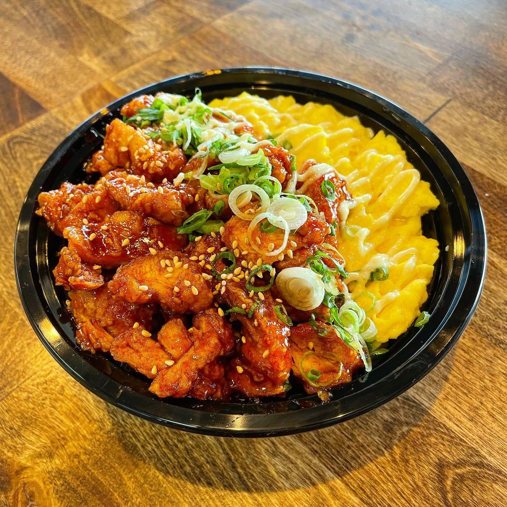 Yangnyum Bowl (양념치킨 덮밥)