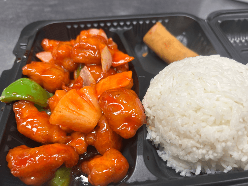 Sweet & Sour Chicken (Menu Special)