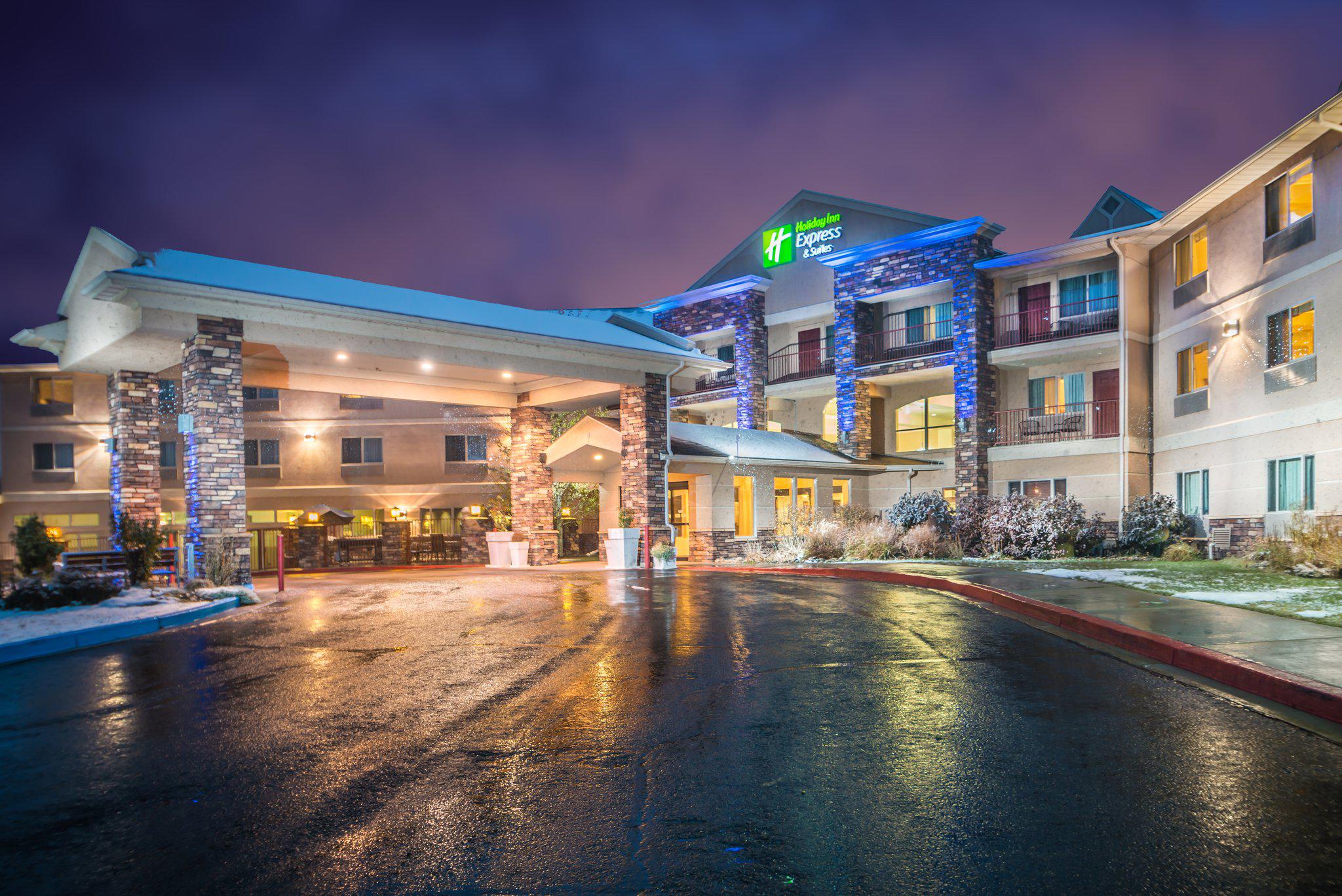 Holiday Inn Express & Suites Gunnison Photo