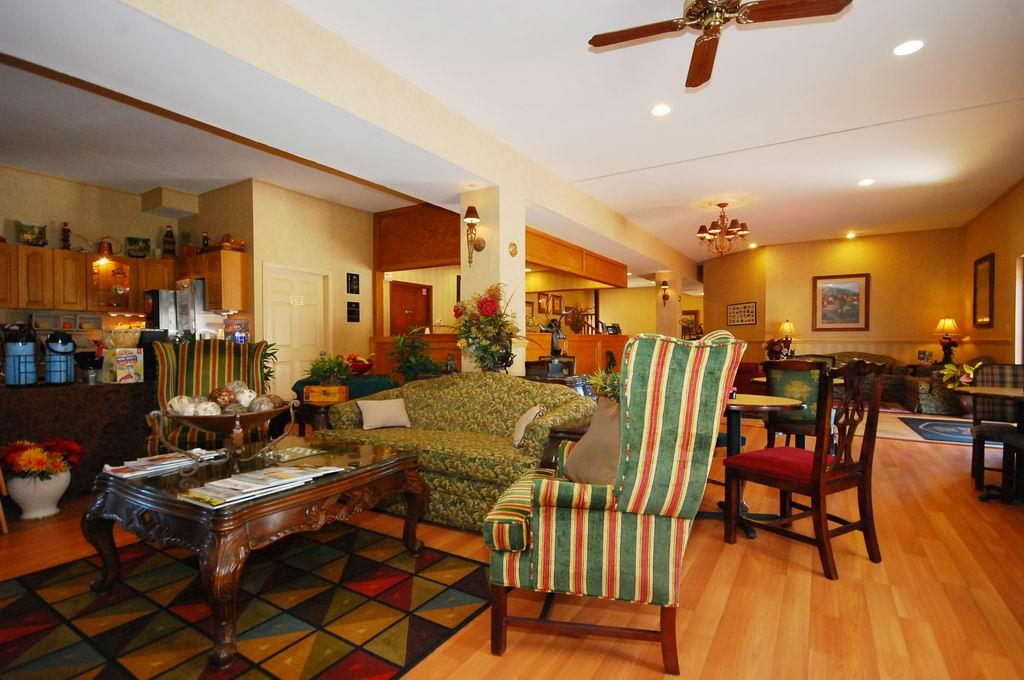 Best Western Plus Riverpark Inn & Conference Center Alpine Helen Image