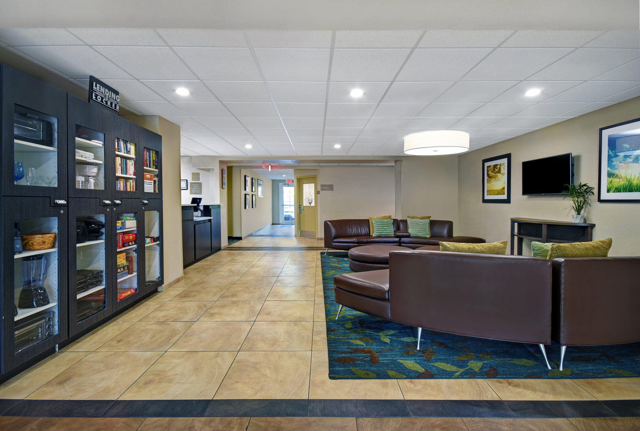 Candlewood Suites Columbia-Ft. Jackson Photo