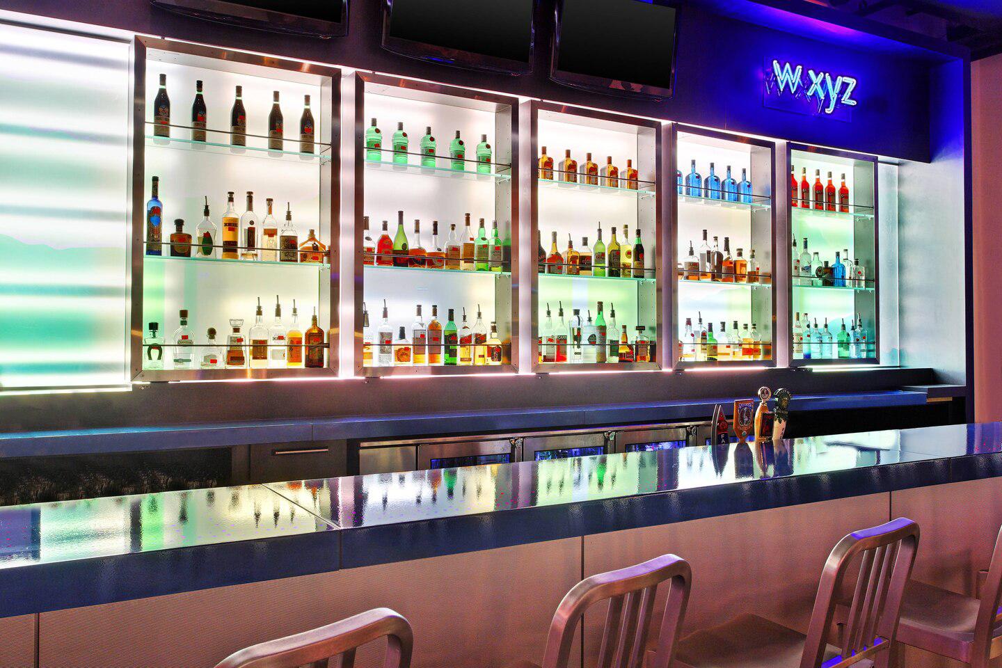 W XYZ Bar Photo