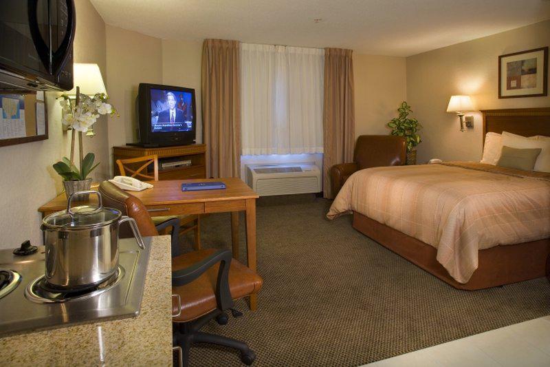 Candlewood Suites Hattiesburg Photo