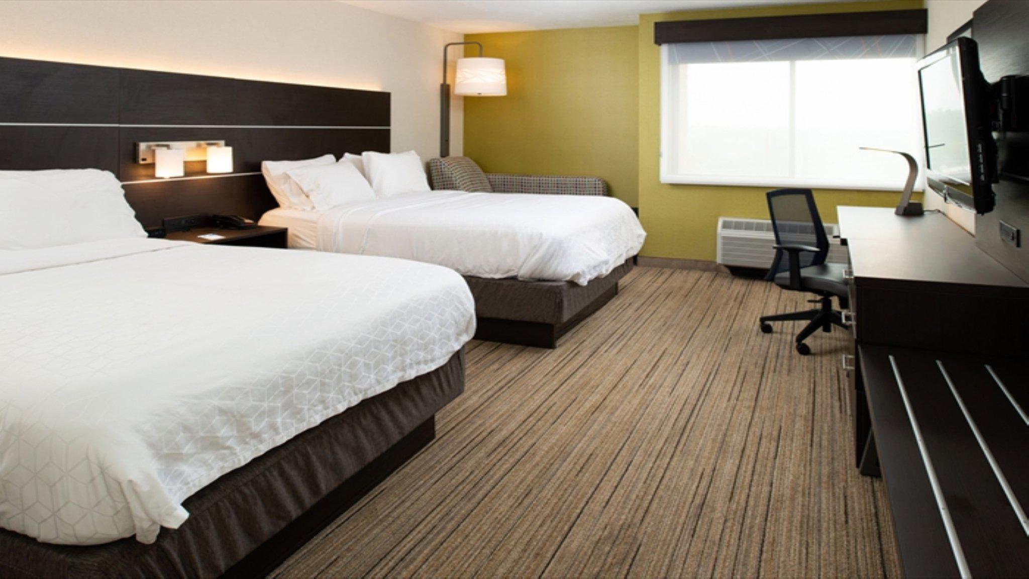 Holiday Inn Express Cincinnati West Photo