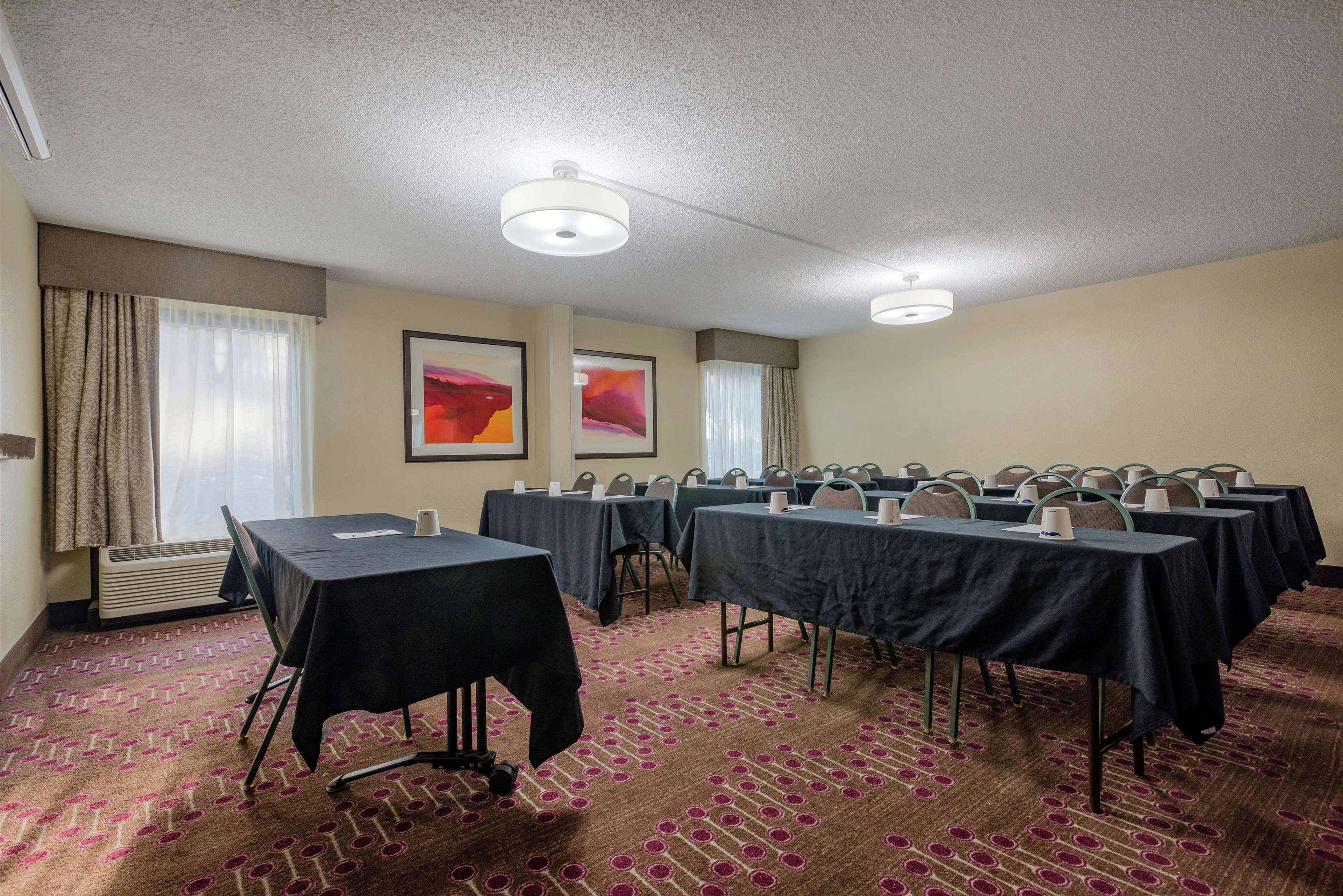 Hampton Inn Tampa-International Airport/Westshore Photo