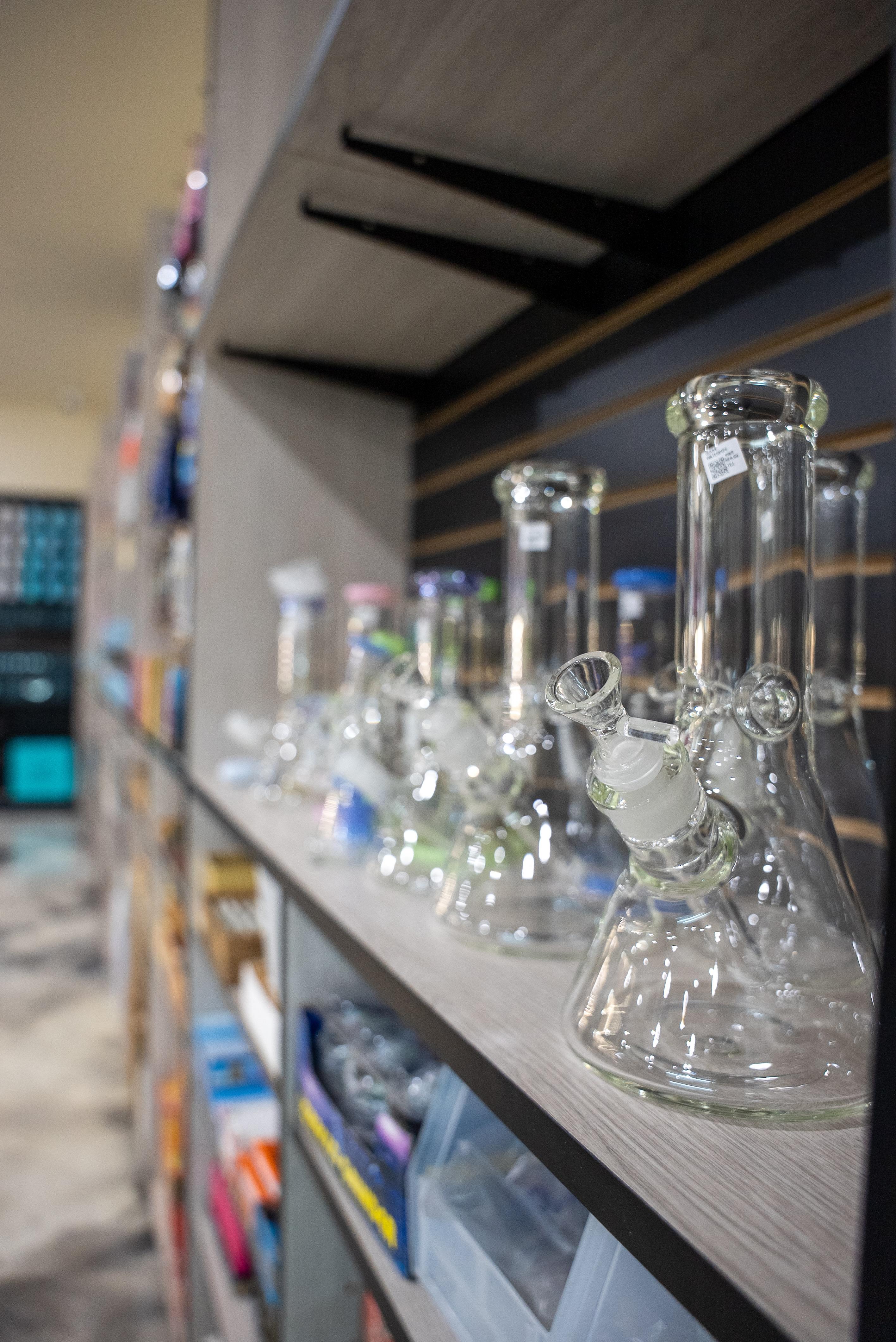 Goldn Bloom Hemet Image