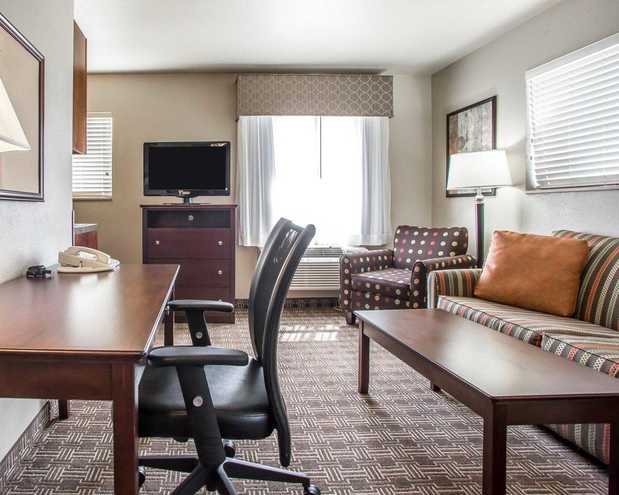 Images MainStay Suites St. Robert - Fort Leonard Wood