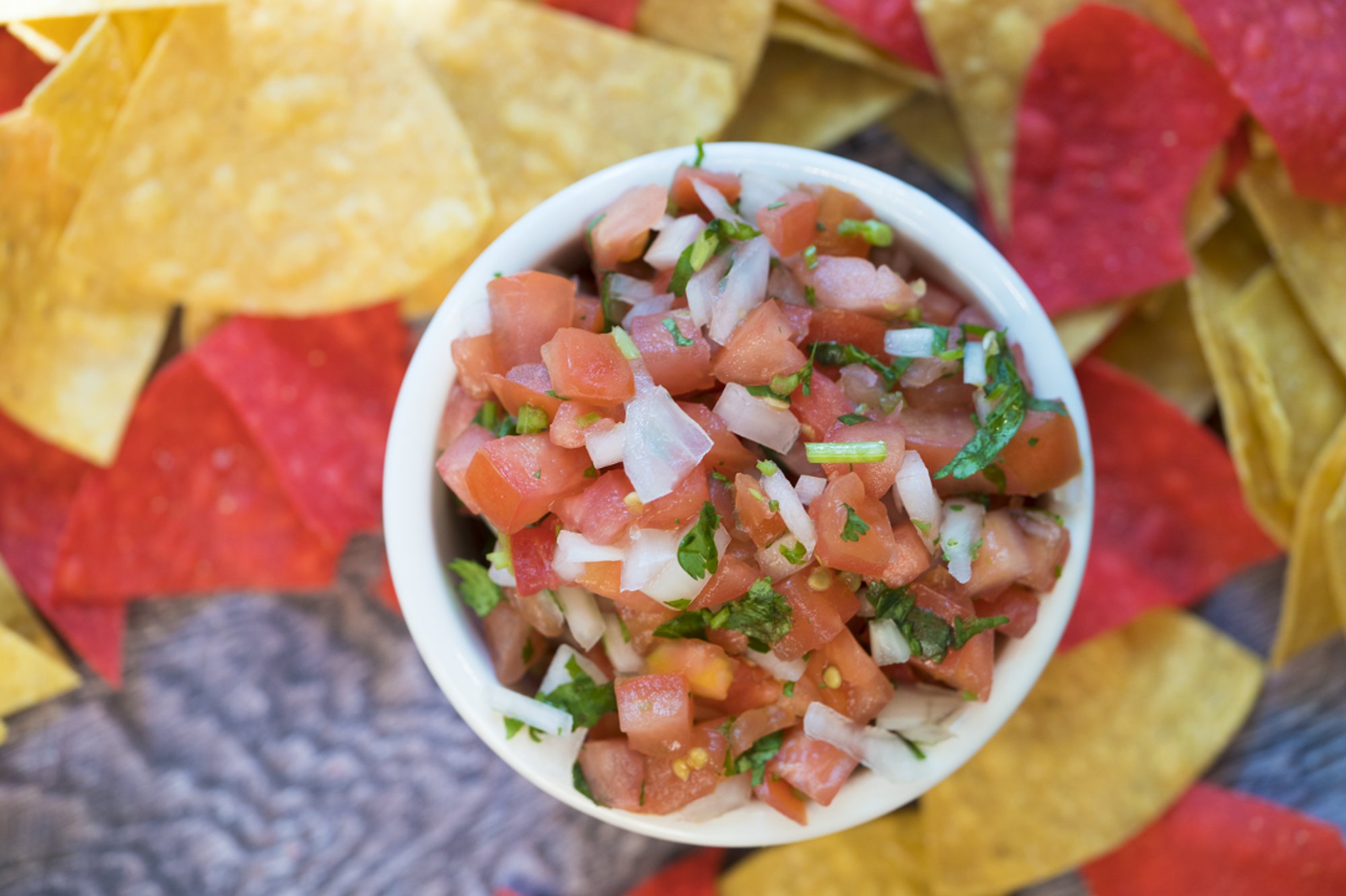 8 oz Pico de Gal & Chips