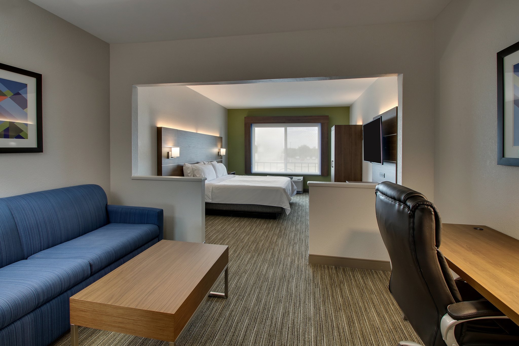 Holiday Inn Express & Suites Chicago North-Waukegan-Gurnee by IHG Image
