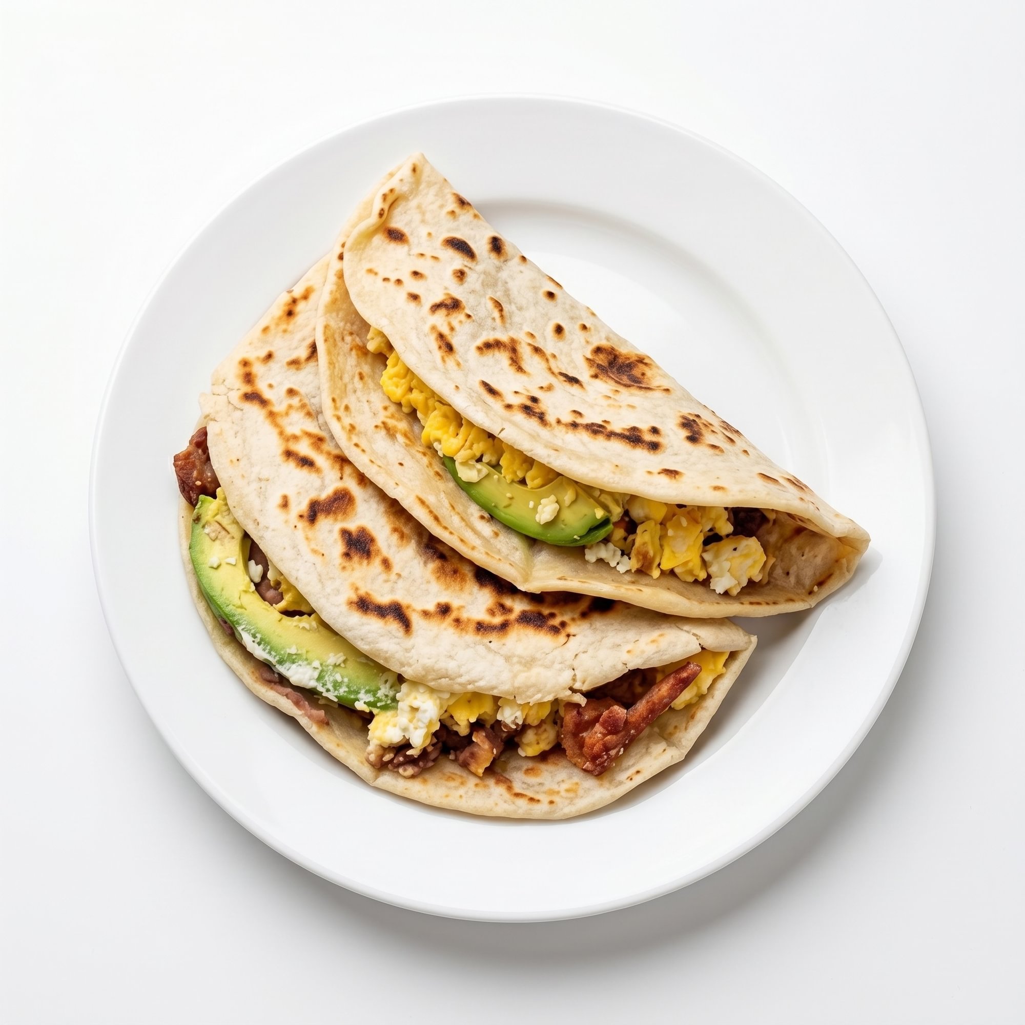 Baleada Con Frijoles, Crema, Queso Y Huevo