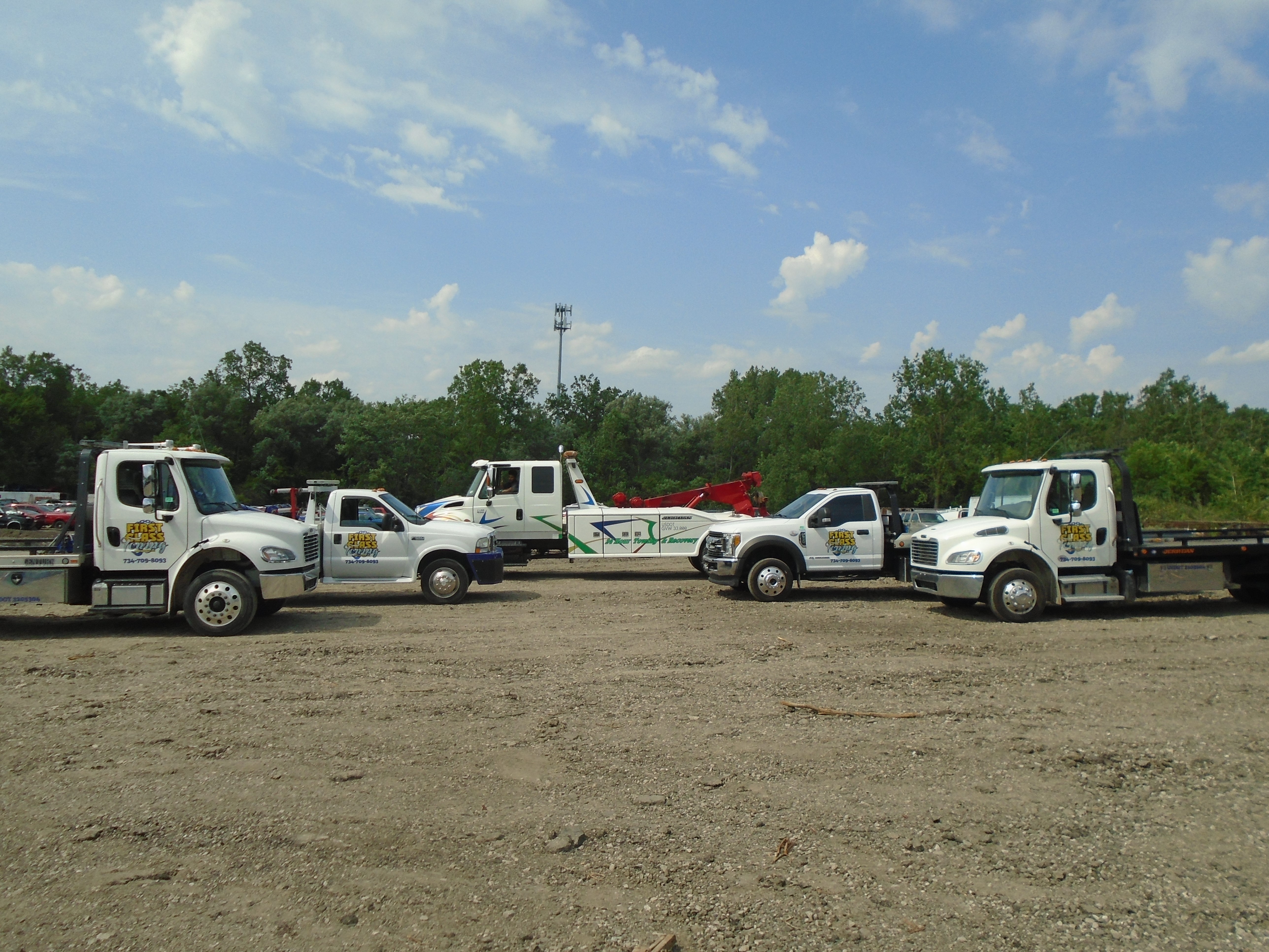 First Class Towing & Recovery Photo