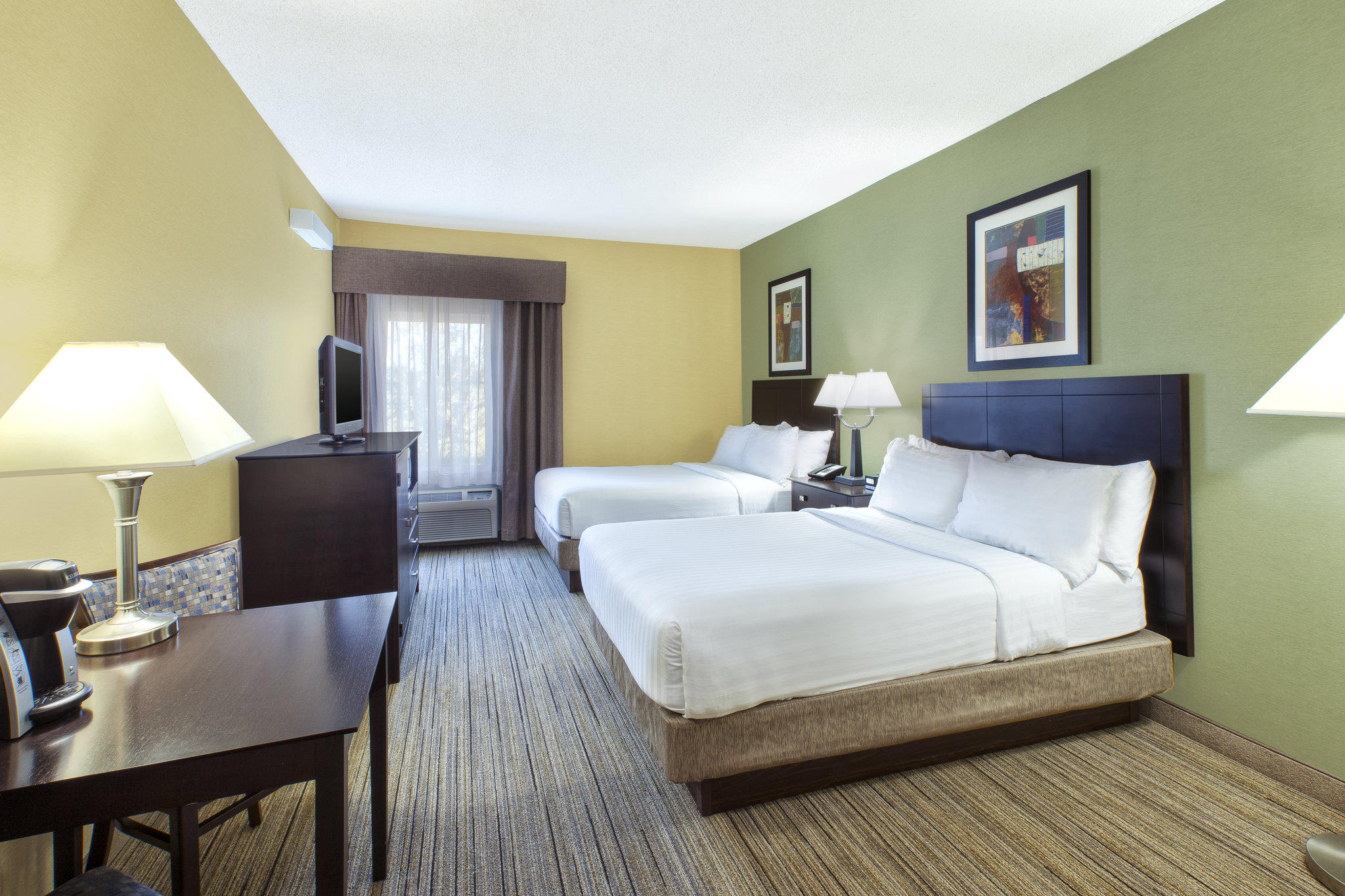 Holiday Inn Express & Suites Benton Harbor Photo