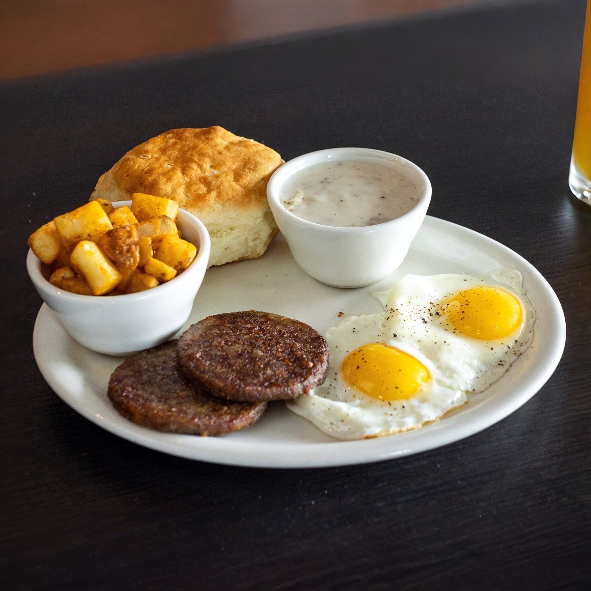 Lakeyard Breakfast