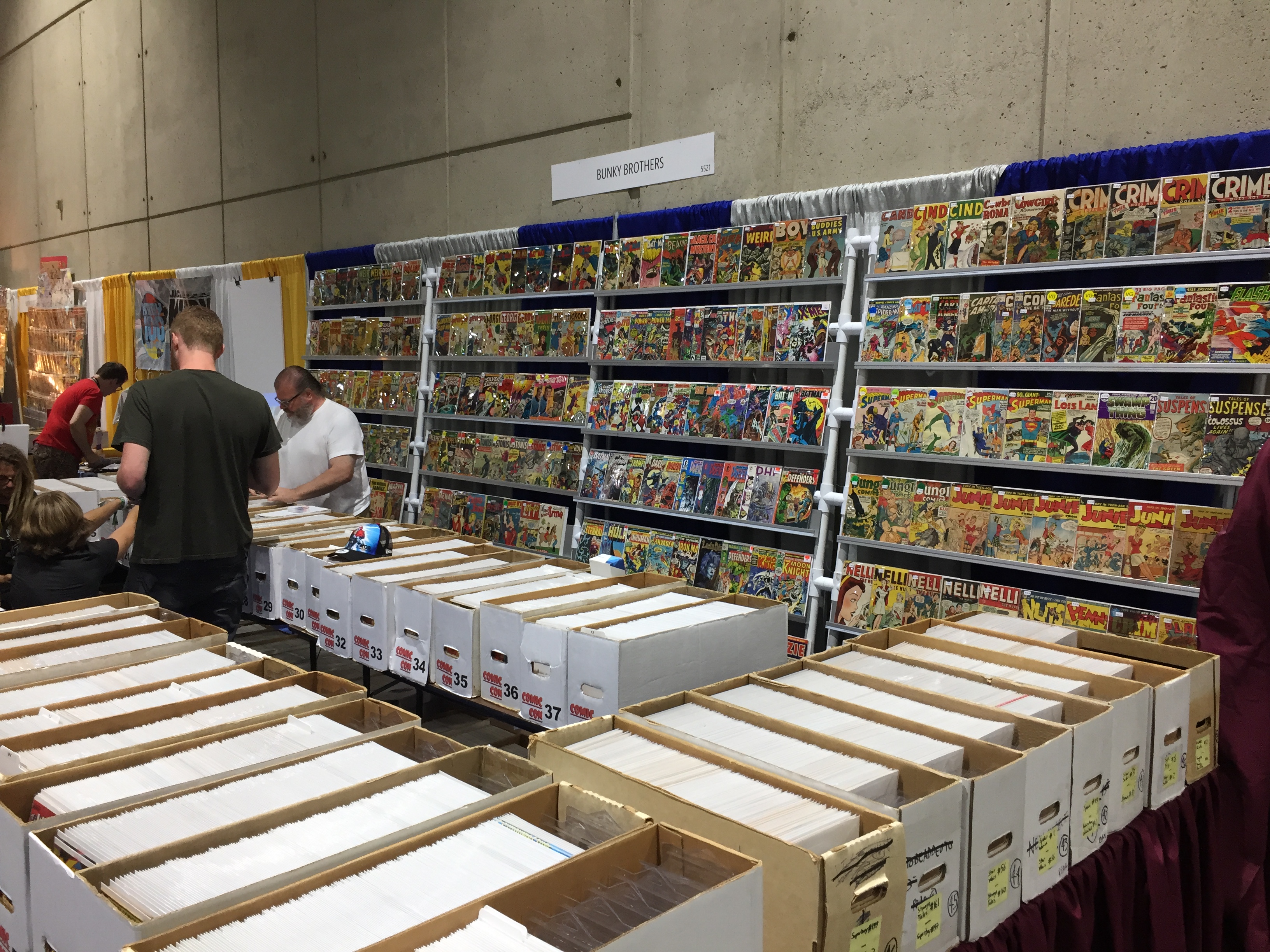 BunkyBrothers Vintage Comics and Toys Photo