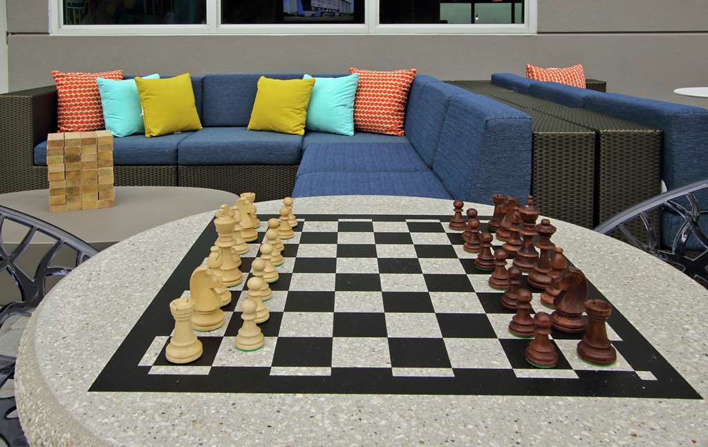 Tru by Hilton Mobile Image