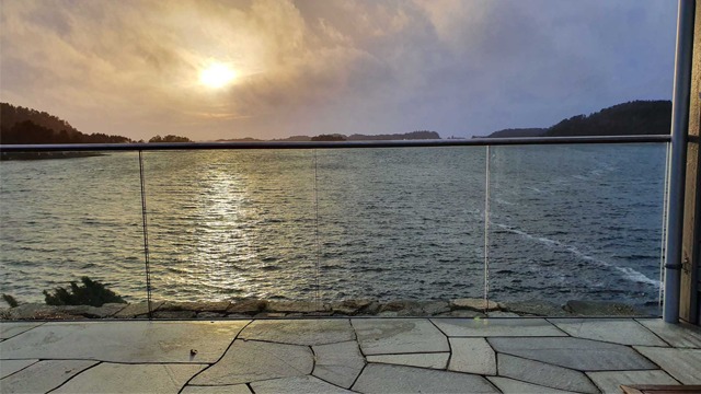 Gallery thumbnail